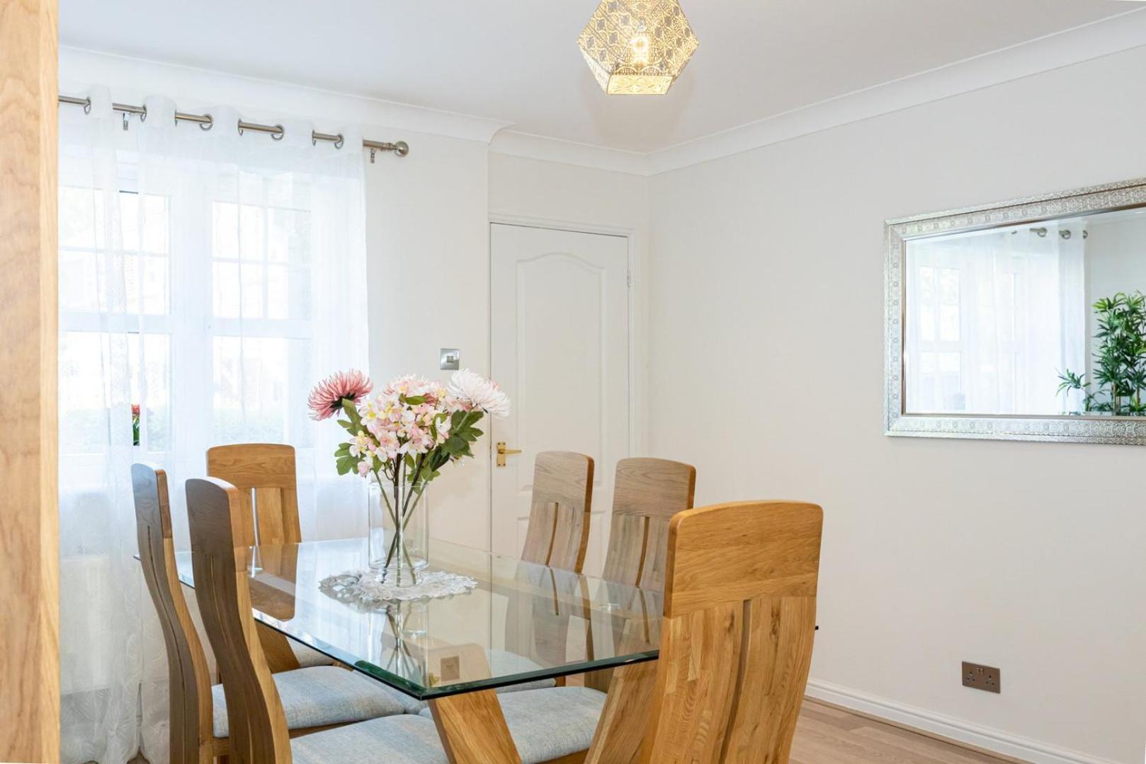 Guestready - A Haven By The River แมนเชสเตอร์ ภายนอก รูปภาพ