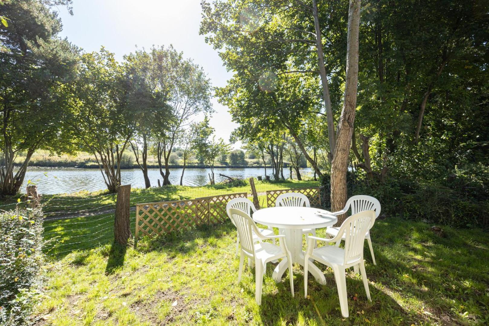 Guestready - A Haven By The River แมนเชสเตอร์ ภายนอก รูปภาพ